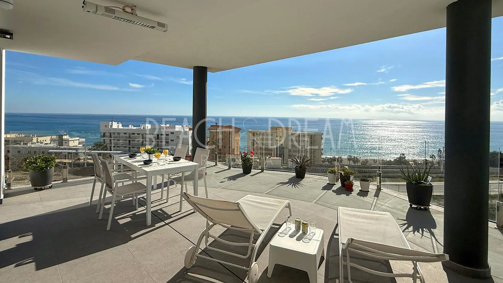 Incredible Apartment In Sea Views Reserve - Privilege Fuengirola 0*,  Španělsko